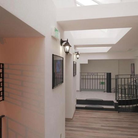 Hostel Old Town บราติสลาวา ภายนอก รูปภาพ