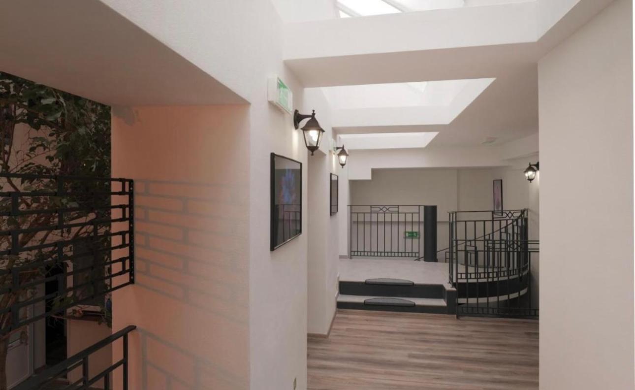 Hostel Old Town บราติสลาวา ภายนอก รูปภาพ